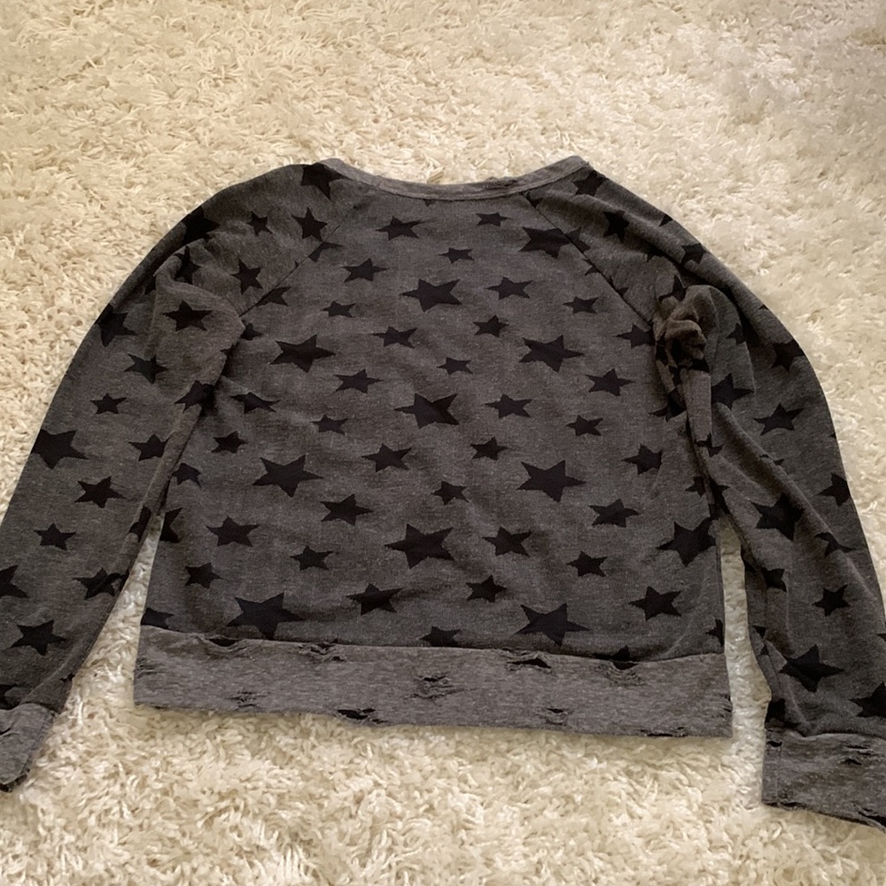 Distressed Top - Picture 4 of 5